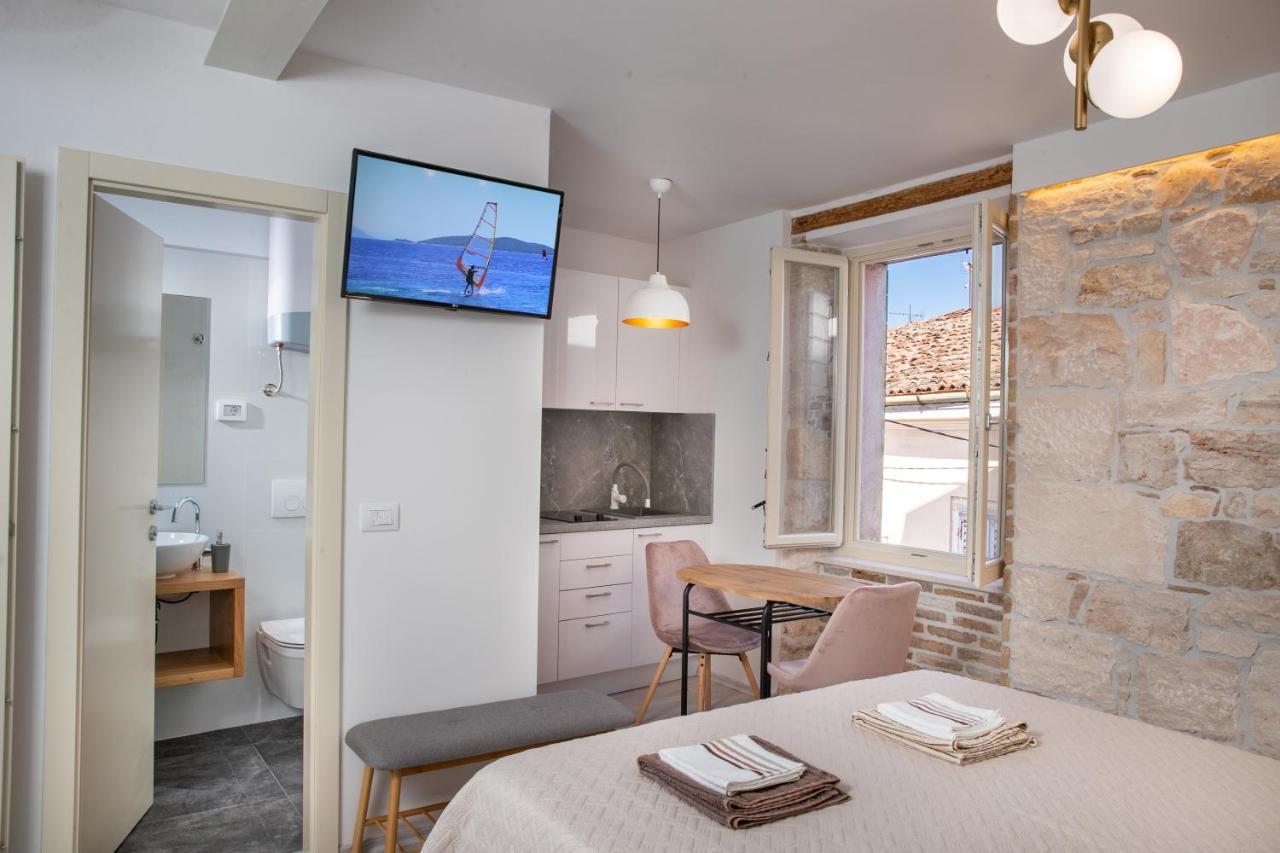 Apartments And Rooms Luan Rovinj Ngoại thất bức ảnh